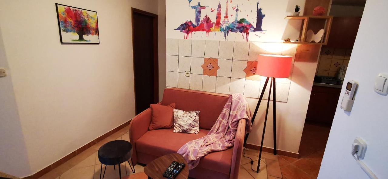 Apartmani Marija โคลัน ภายนอก รูปภาพ