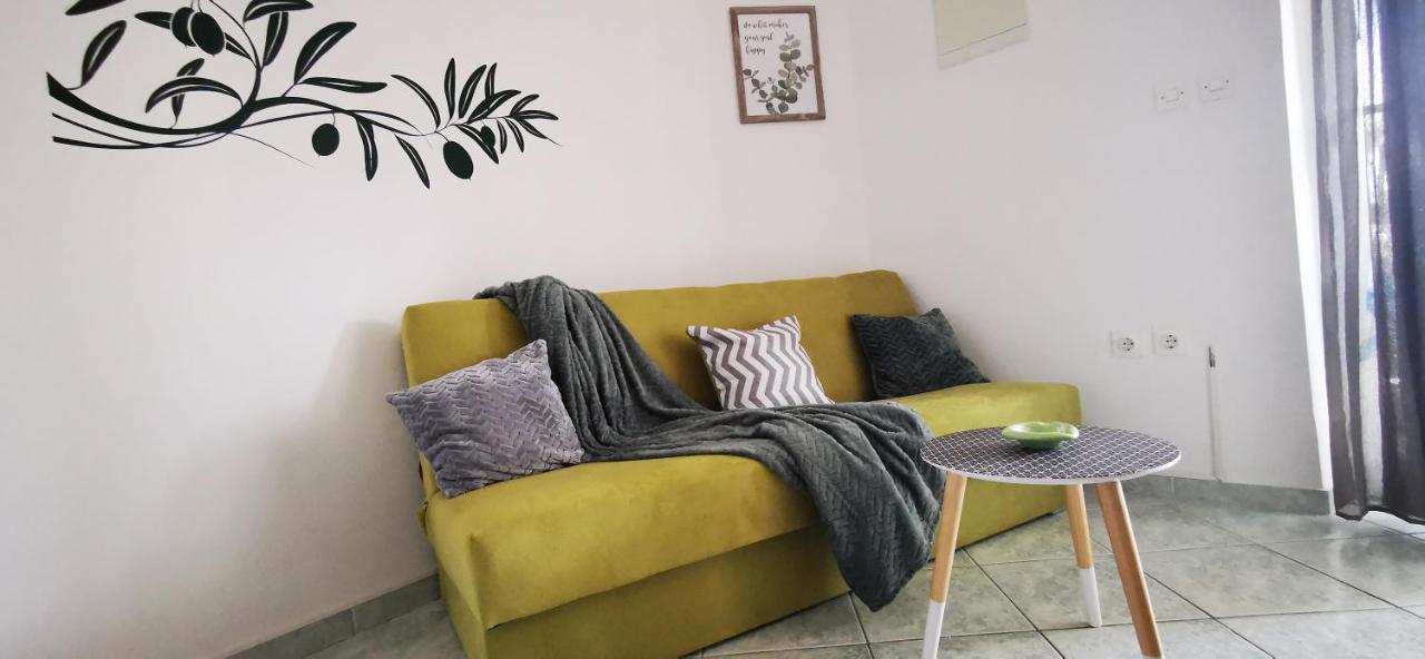Apartmani Marija โคลัน ภายนอก รูปภาพ