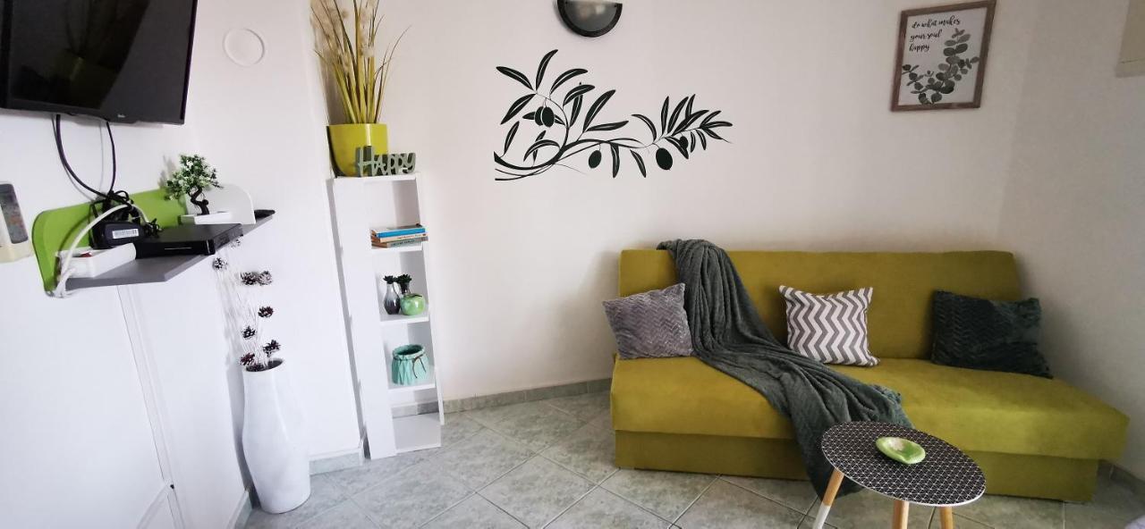Apartmani Marija โคลัน ภายนอก รูปภาพ